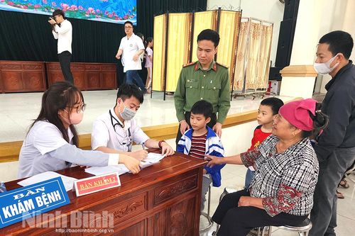Chương trình thanh niên tình nguyện vì cuộc sống cộng đồng tại xã Ninh Mỹ