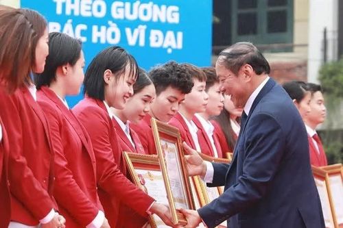 4.500 người tham gia phát động Giải chạy Báo Hà Nội Mới mở rộng