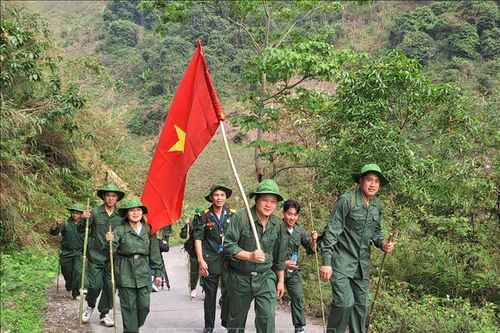 Chương trình du lịch trải nghiệm 'Hành quân theo bước chân anh': Hoạt động tri ân ý nghĩa