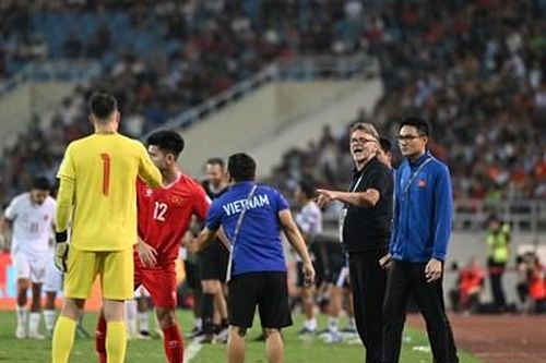 VFF đạt thỏa thuận chấm dứt hợp đồng với ông Philippe Troussier