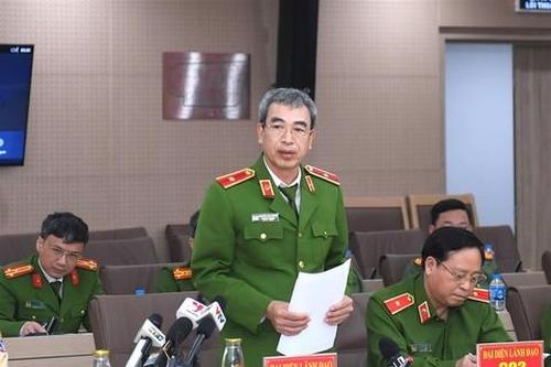 Kêu gọi các đối tượng có liên quan trong vụ án Tập đoàn Phúc Sơn ra đầu thú