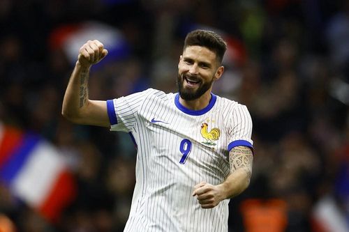 Mbappe kiến tạo, cùng Giroud giúp Pháp thắng kịch tính Chile