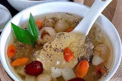 Cách nấu chè dưỡng nhan đơn giản tại nhà