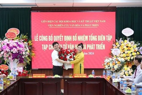 Bà Nguyễn Thị Hoa được bổ nhiệm làm Tổng Biên tập Tạp chí Văn hóa và Phát triển