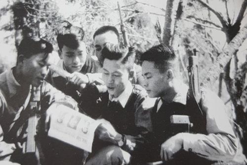 Điện Biên Phủ, ngày 4/4/1954, tạm ngừng chiến đấu tại Đồi A1