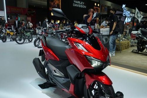Cận cảnh 2024 Honda Click 160 giá từ 47,5 triệu đồng