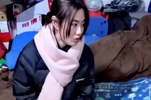 Về ra mắt nhà người yêu, cô gái nhìn mâm cơm mà cạn lời