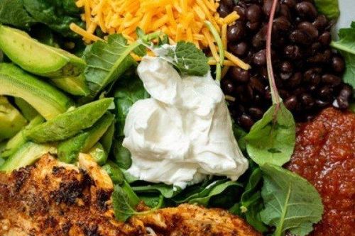 Công thức salad cá nướng tuyệt ngon, ăn nhiều không sợ mập