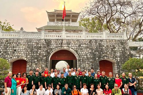 Chương trình thiện nguyện 'Chung tay vì sức khỏe cộng đồng': Hành trình tri ân đầy ý nghĩa
