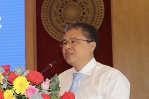 Trách nhiệm từ nhiều phía