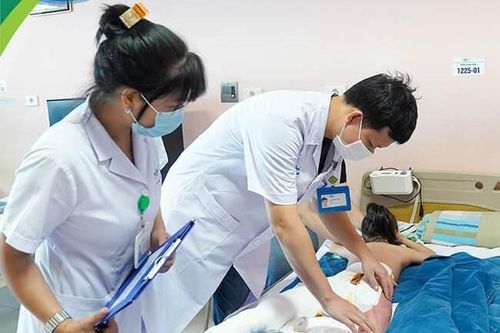 Khoảng 2.100 trẻ em thương vong do tai nạn giao thông trong năm 2023
