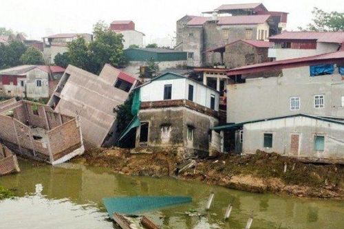 Vụ 6 ngôi nhà bị sạt lở xuống sông: Người dân có được cấp đất mới?