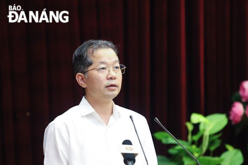 Thảo luận, đề xuất các giải pháp về xây dựng Đảng và phát triển kinh tế-xã hội