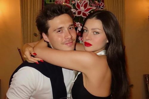 Brooklyn Beckham kỷ niệm 2 năm cưới con gái tỷ phú