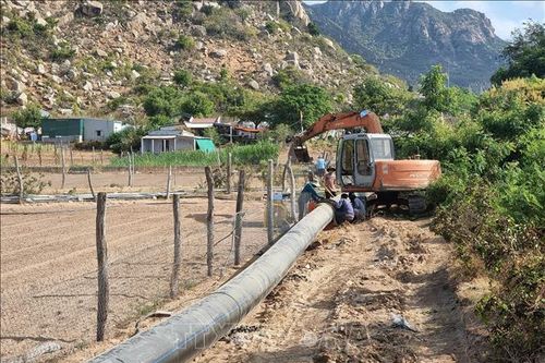 Ưu tiên nước phục vụ sinh hoạt trong cao điểm mùa khô