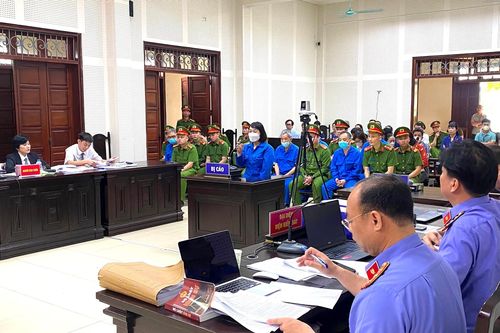 Ông Đỗ Hữu Ca bị đề nghị mức án 10-11 năm tù