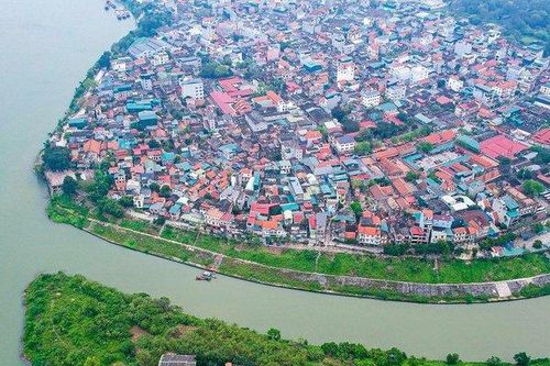 Toàn cảnh vị trí sẽ xây dựng 2 đập dâng trên sông Hồng