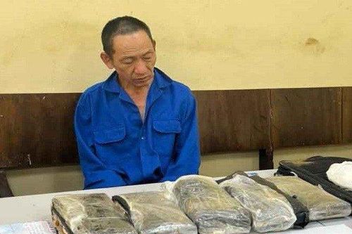 Phá thành công chuyên án, bắt đối tượng vận chuyển 25.804 viên ma túy