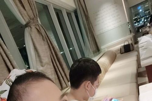 Tuyên bố làm mẹ đơn thân đến già, Việt Trinh giờ ra sao?