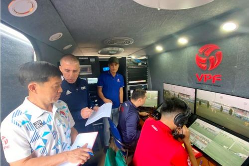 VAR sẽ được dùng ở mọi trận đấu tại giải V.League 2024/25