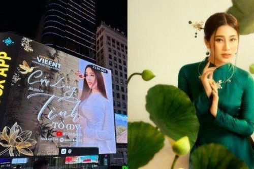 'Ngọc nữ bolero' Tố My xuất hiện tại Quảng trường Thời Đại