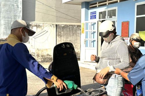 Đẩy mạnh thanh tra, kiểm tra việc thực hiện lập hóa đơn điện tử từng lần bán tại các cửa hàng xăng dầu