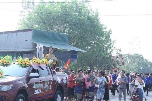 Độc đáo Tết cổ truyền Bunpimay cho người Việt gốc Lào tại Đắk Lắk