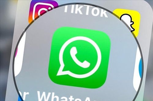 Meta hạ độ tuổi trẻ em được sử dụng WhatsApp ở EU