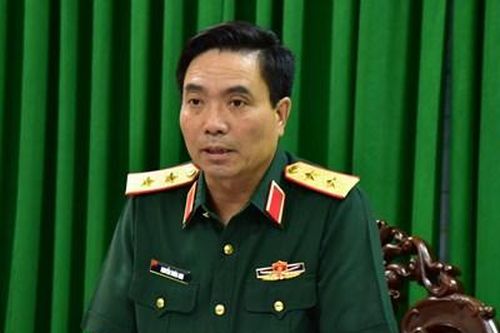 Trung tướng Nguyễn Doãn Anh kiểm tra công tác sẵn sàng chiến đấu tại một số đơn vị Quân khu 9