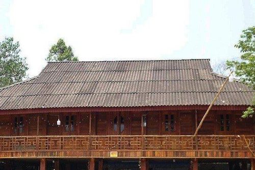 Điện Biên quá tải lưu trú, người dân dọn nhà đón du khách miễn phí