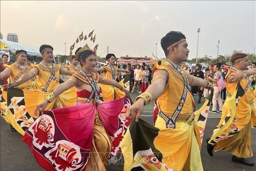 Đại lễ hội Nước Thế giới Songkran 2024 mang lại doanh thu hơn 25 triệu USD