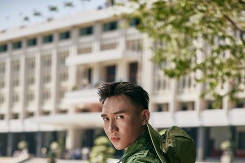 Nhạc sĩ của những bản tình ca buồn Trịnh Đình Quang 'chi khủng', muốn khơi dậy niềm tự hào, lòng yêu nước đến người trẻ