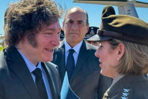 Argentina chính thức nộp đơn xin làm đối tác của NATO