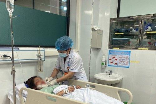 Xuyên đêm đưa bệnh nhân tai nạn giao thông từ đảo về đất liền cấp cứu