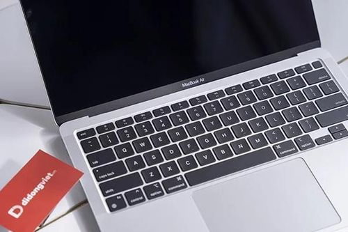 Giá MacBook Air M3 giảm 'tiền triệu' khi vừa mở bán tại Việt Nam