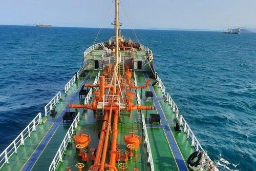 Công ty vận chuyển xăng dầu cho Petrolimex lãi gấp đôi trong quý I