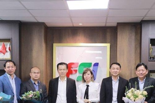 Bộ trưởng Bộ Công thương Lào: Tin tưởng và kỳ vọng vào các giải pháp số từ FSI
