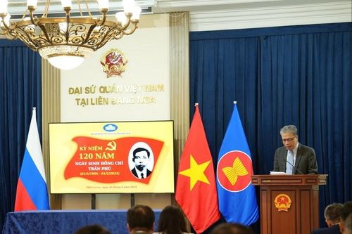 Đại sứ quán Việt Nam tại Nga tổ chức kỷ niệm 120 năm Ngày sinh Tổng Bí thư Trần Phú