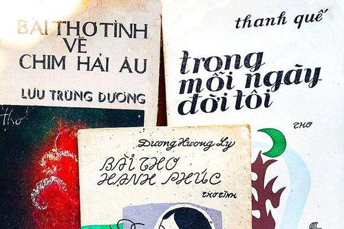 Thơ tình thời chiến