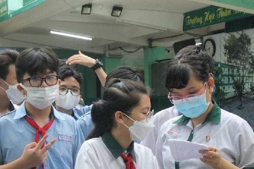 Bản tin 29/4: Học sinh Tp.HCM đăng ký nguyện vọng vào lớp 10 từ ngày 3/5