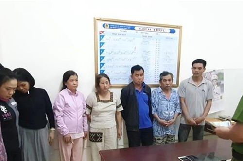 Tạm giữ 8 đối tượng trong đường dây ghi số đề ở Đắk Lắk