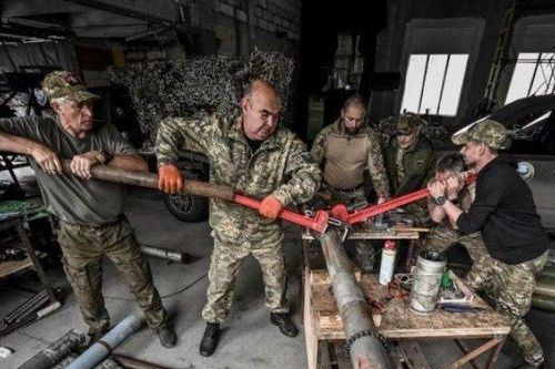 Bất ngờ với 'đơn vị' chiến đấu không cần trả lương của Ukraine