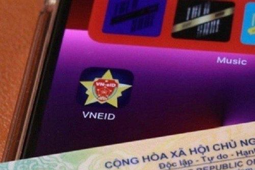 Sử dụng căn cước điện tử làm thủ tục hành chính, có được không?