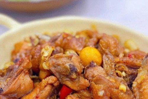 Gà luộc hay nướng mãi cũng chán, làm theo cách này thơm ngon, đậm vị