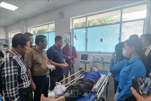 Tập trung cấp cứu cho các nạn nhân vụ nổ lò hơi ở Đồng Nai