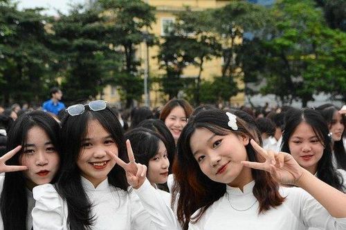 Bản tin 2/5: 6 đại học Việt Nam lọt vào bảng xếp hạng châu Á