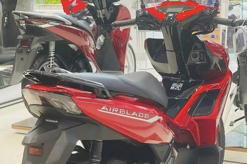 Giá xe Air Blade mới nhất tháng 5 đang có giá tốt nhất, thấp hơn cả đề xuất khiến nhiều người 'xuống' tiền 'rinh' xe