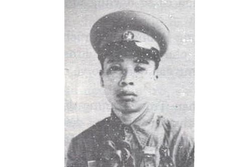 Anh hùng chỉ huy mở cửa căn cứ địch Đặng Đình Hồ