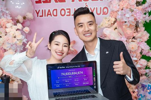 Thực hư chuyện vợ chồng TikToker ở Hà Nội livestream doanh thu 100 tỷ