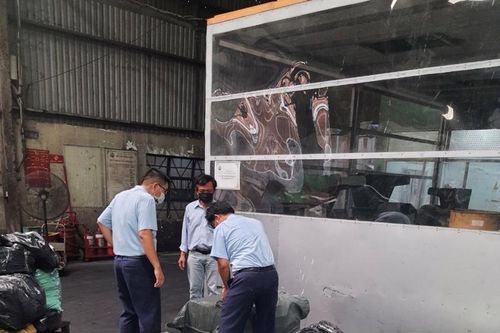 Liên tiếp bắt giữ các vụ thực phẩm bẩn trên cả nước